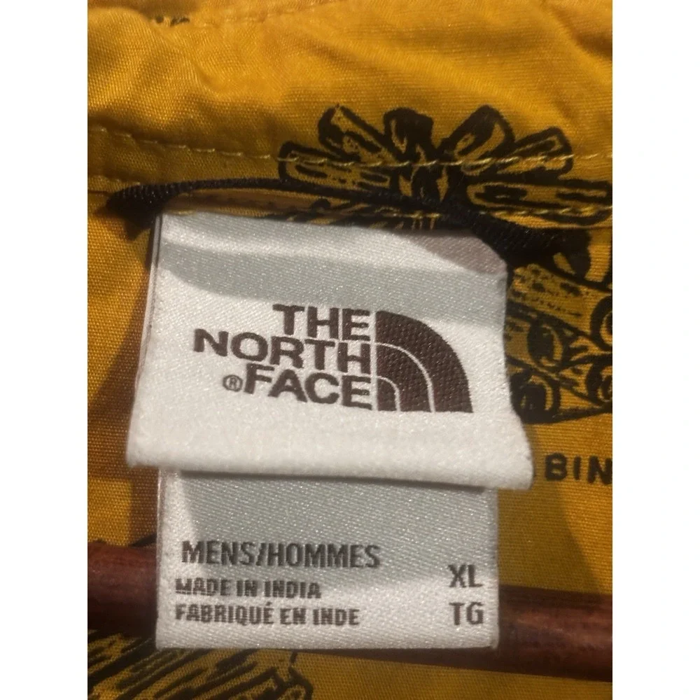 The North Face Shirt Mens XL Yellow Short Sleeve Button Down Campfire Print